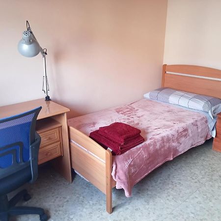 Habitacio S Cal Kim Otel Martorell Dış mekan fotoğraf