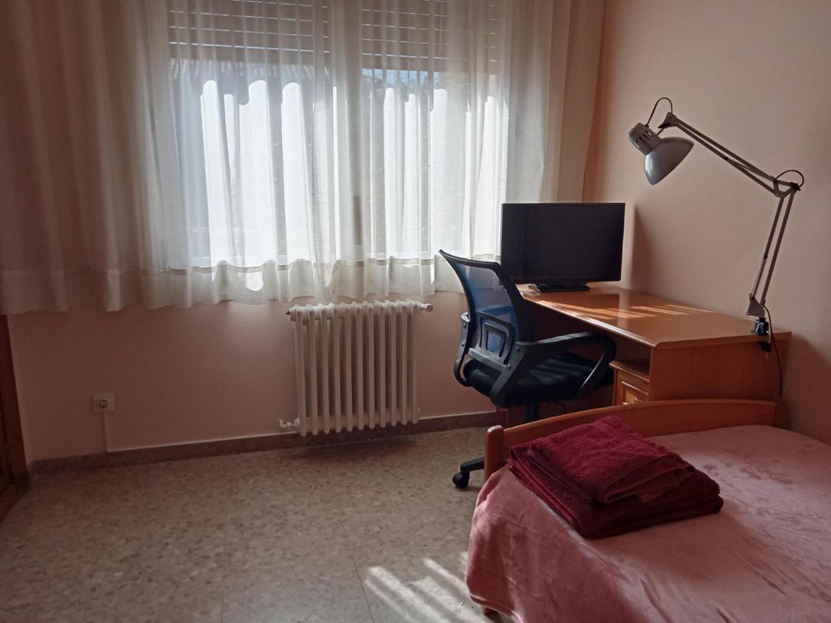 Habitacio S Cal Kim Otel Martorell Dış mekan fotoğraf