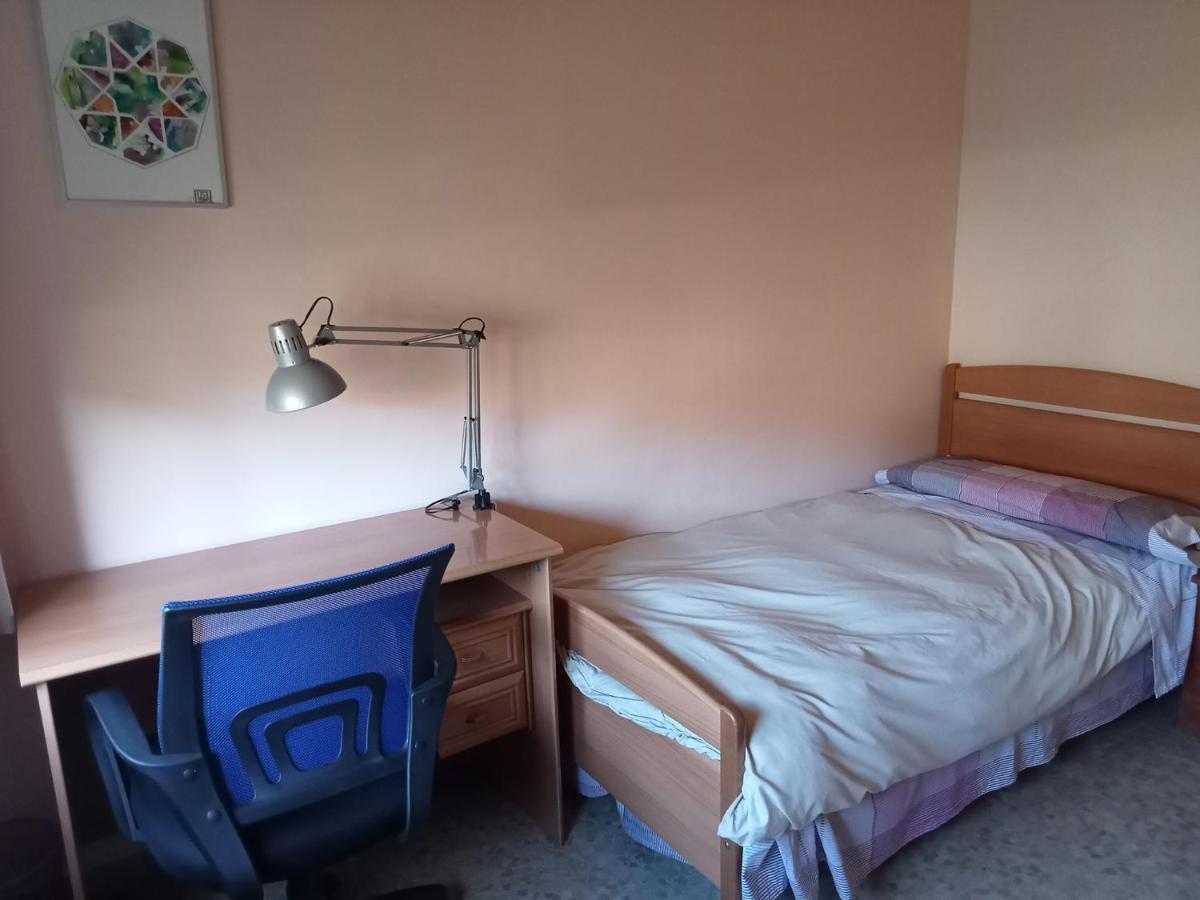 Habitacio S Cal Kim Otel Martorell Dış mekan fotoğraf